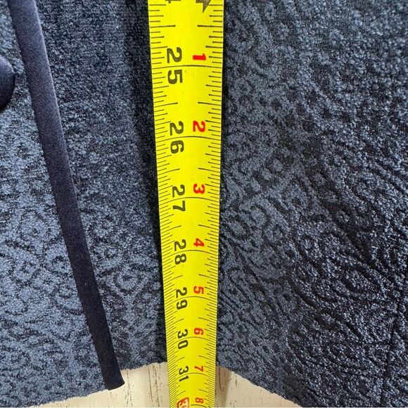 Vintage Talbots Navy Jacquard Silk Trim Blazer Classic Elegant Quiet Luxury - Picture 13 of 13